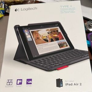 Logitech Type+ Keyboard Case for iPad Air 2 - Black SS1